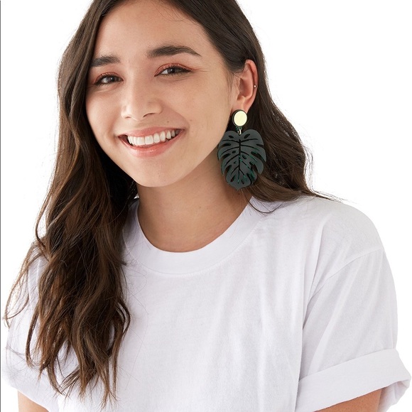 ban.do monstera leaf earrings - Picture 3 of 3